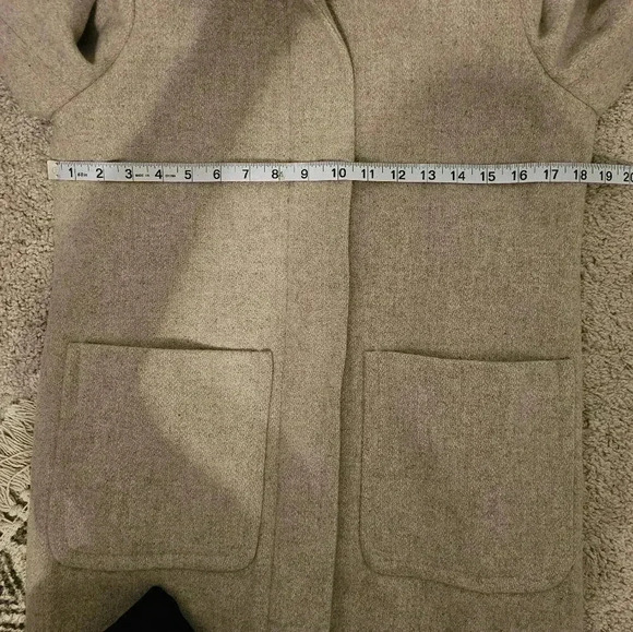 Lauren Ralph Lauren women’s wool coat faux Fur Collar Size 2P Zip And Snap Front - Picture 8 of 8